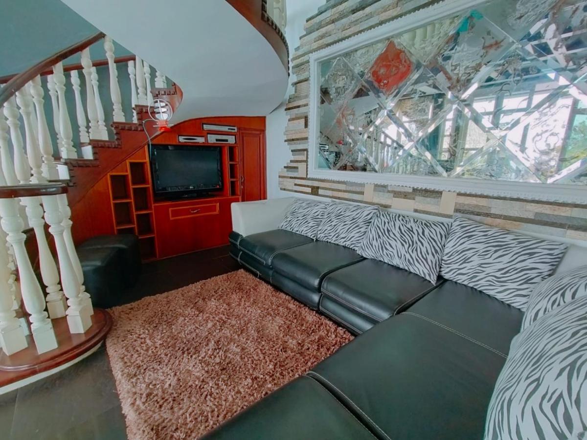 Villa Santika Puncak Pass Cimacan Zewnętrze zdjęcie