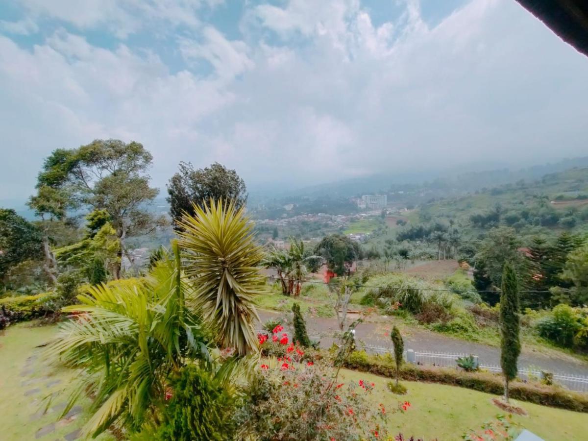 Villa Santika Puncak Pass Cimacan Zewnętrze zdjęcie